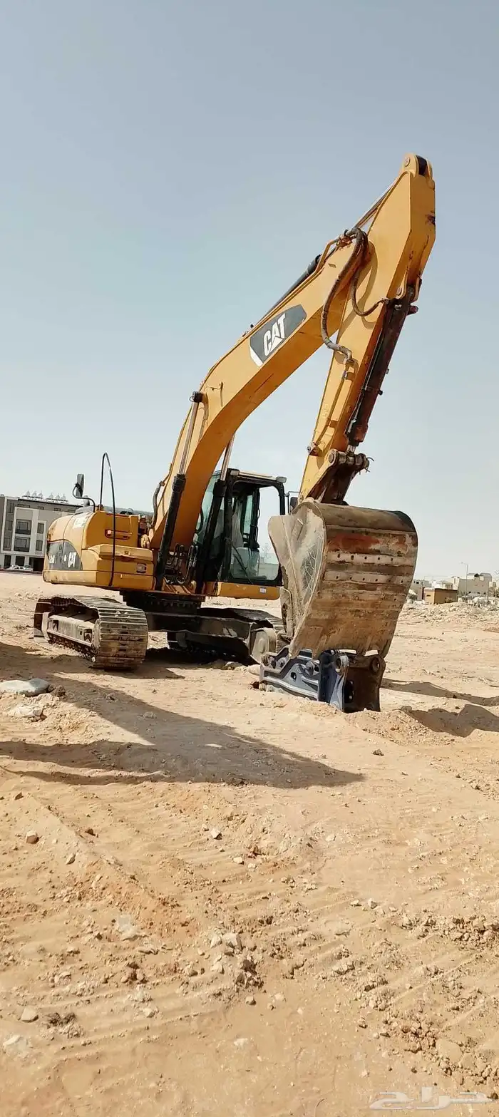 بكلين كتر بلر 320 موديل 12 للبيع 0