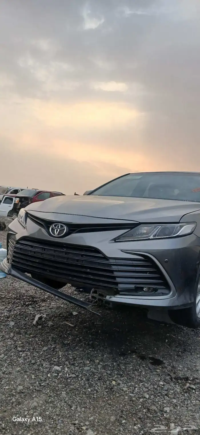 تويوتا كامري 2023 تياتنيوم الفنه GLE 4