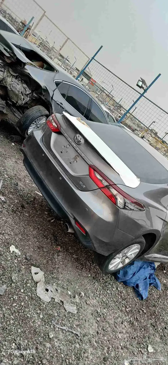 تويوتا كامري 2023 تياتنيوم الفنه GLE 0