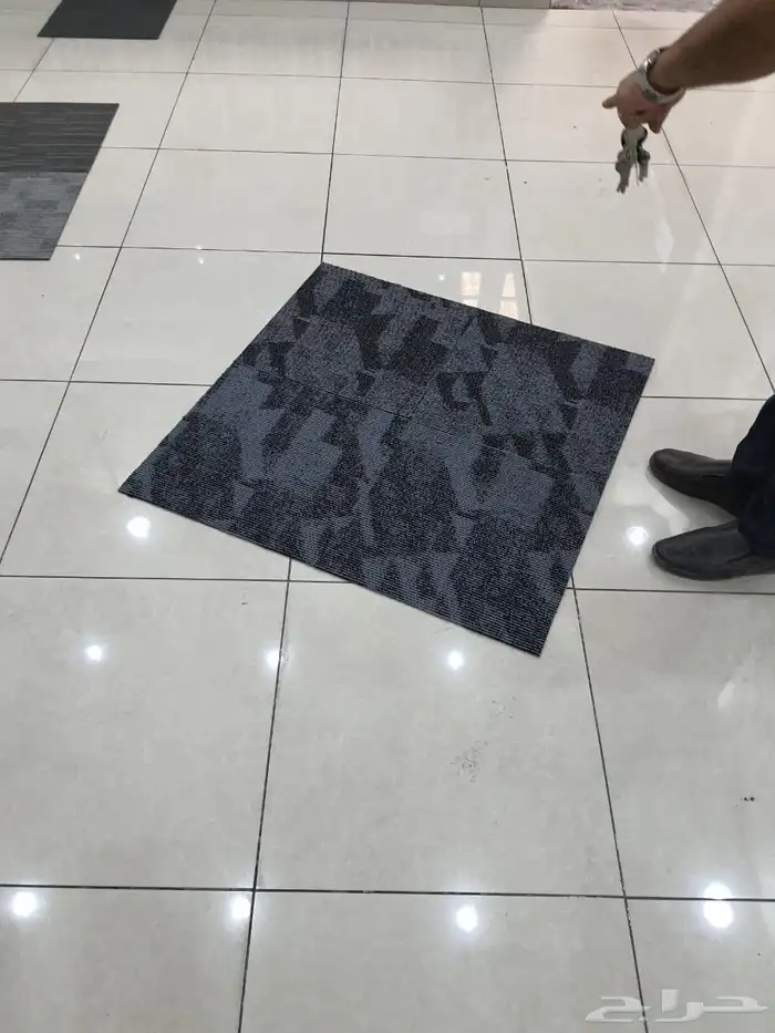 بلاط مكتبي 50 50 للشركات والمؤسسات 7