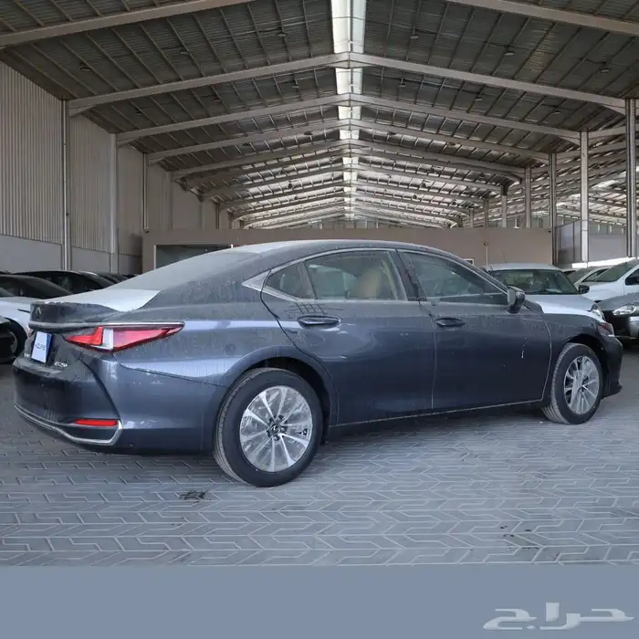 لكزس ES250 صادر لوحات 2025 1