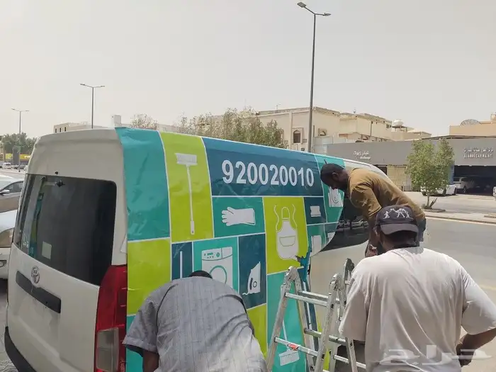 تركيب استيكر سياره 4