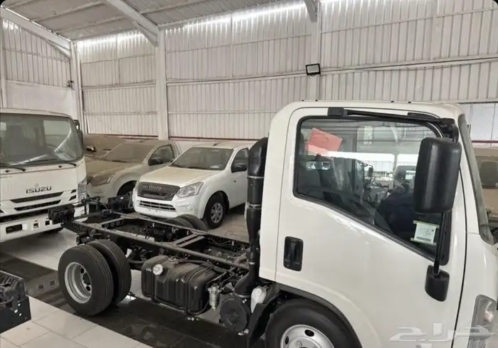 ايسوزو دينا 3 طن 2025 4