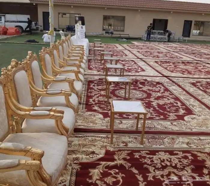 يوجد لدينا قهوجيين وصبابين وصبابات داخل الرياض وخارجها لكل 9