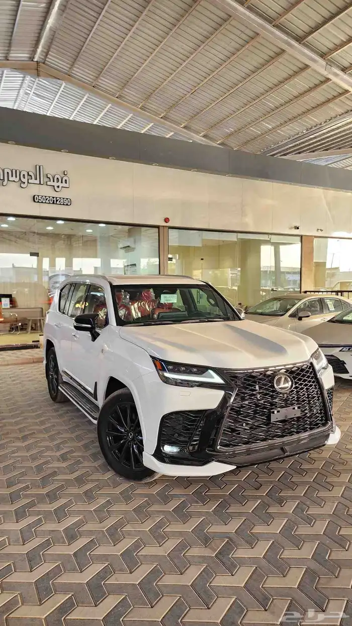 لكزس LX600 اف اسبورت وارد الساير ابيض 2025 ( 595 ) شامل 3