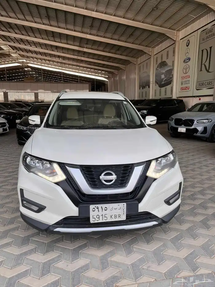 نيسان اكس تريل موديل 2022 2