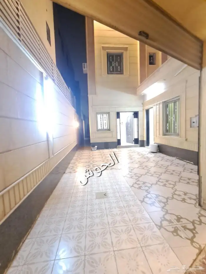 للايجار دور ارضي راكب مطبخ الرمال التعمير 0