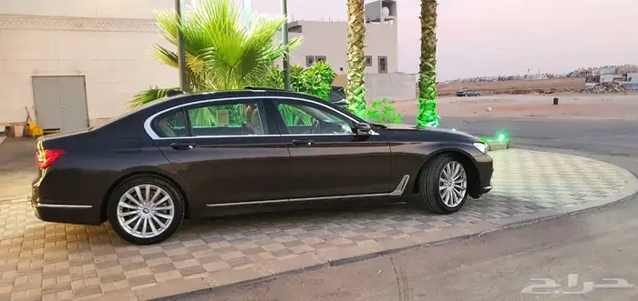 بي ام دبليو ( 2018 ) 730Li لارج فل كامل سعودي نظيف جدا 7