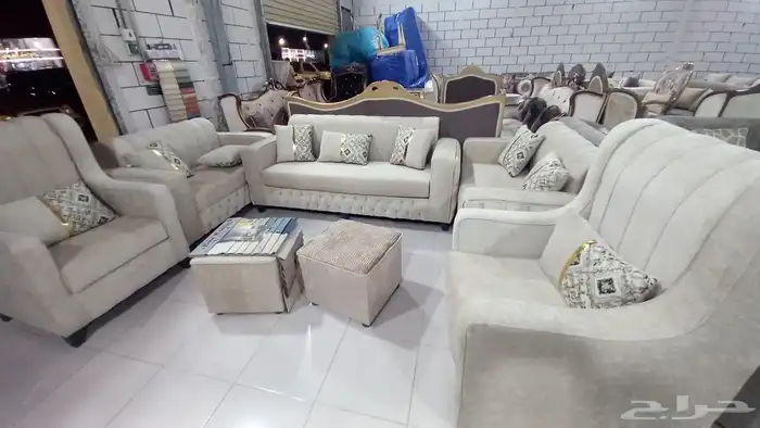 عرض تحطيم الاسعار اطقم كنب جديده 11شخص2000 ريال 9اشخاص 1800 2