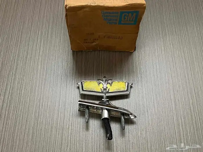 تمثال كبوت كابرس 1980 - 1990 2