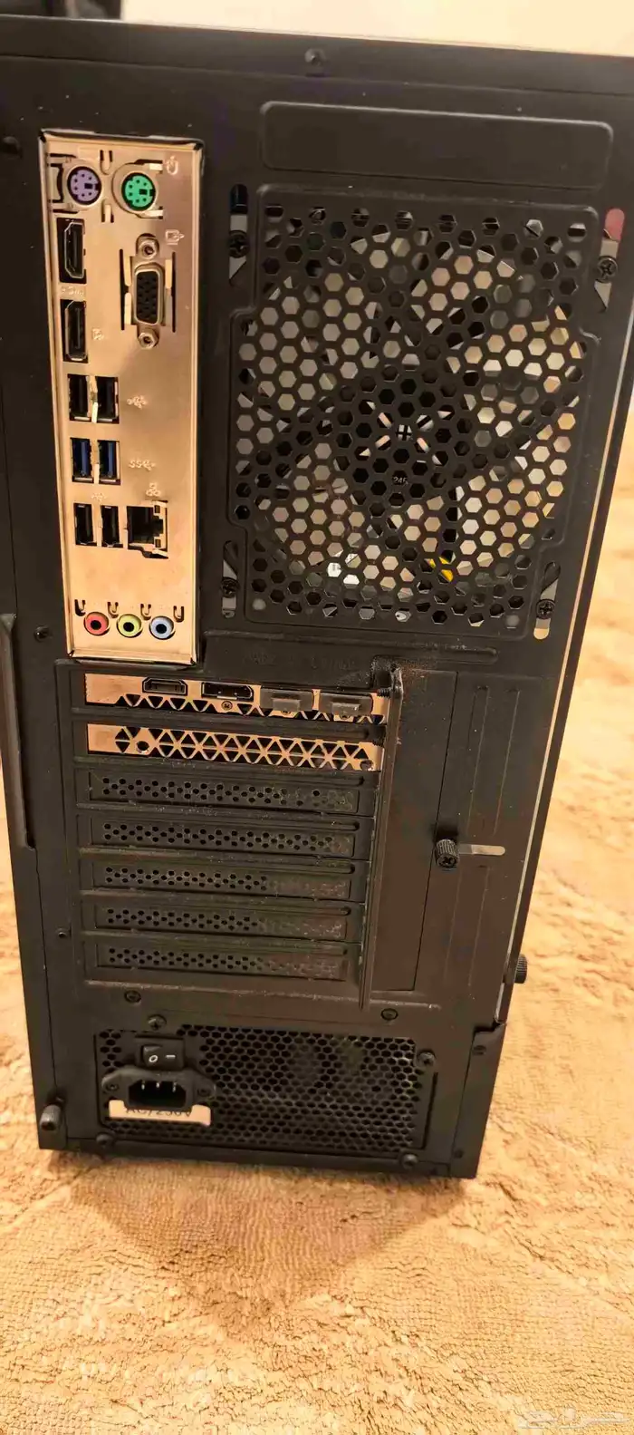 للبيع PC مواصفات ممتازه 3