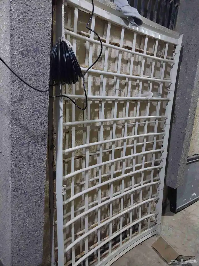 سله لاندوكروزر 98الى2007واحده والثانيه 2008الى2015 0