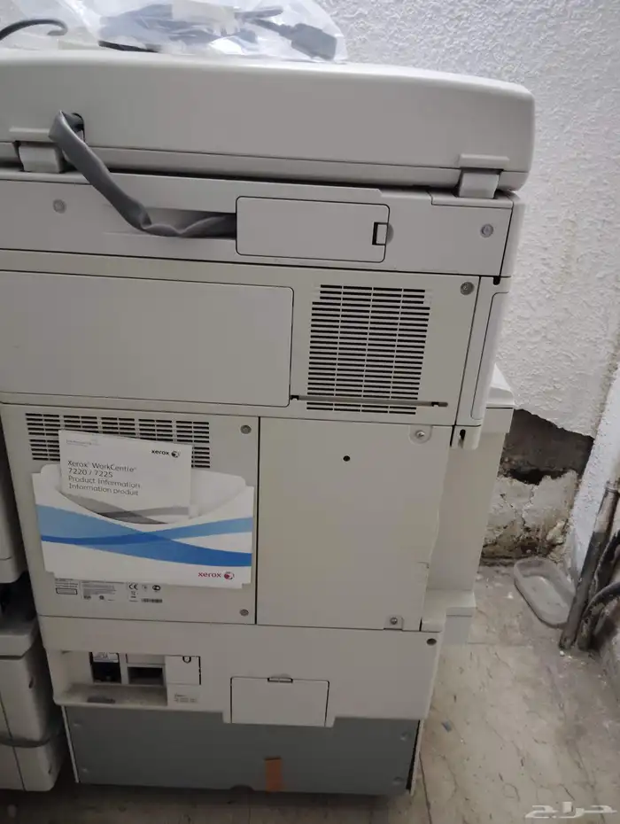 للبيع طابعتين ورقية كبيرة نوع Xerox 5