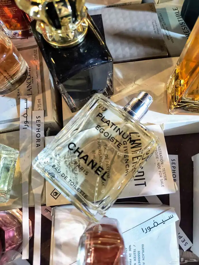 معرض حل عليه الايجار يصفي العطور الاصليه بربع السعرر 27