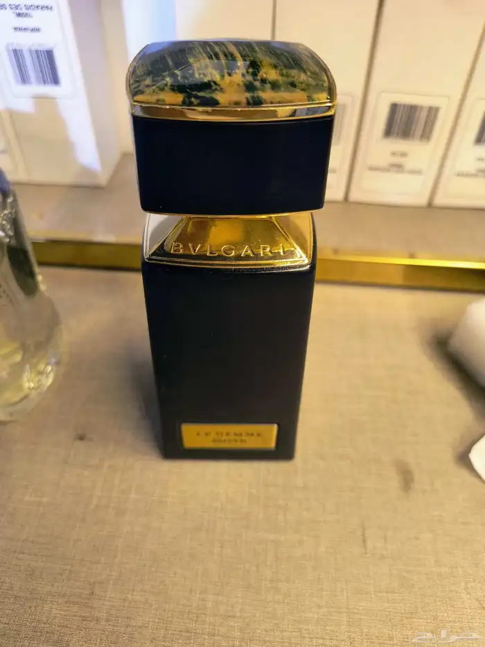 معرض حل عليه الايجار يصفي العطور الاصليه بربع السعرر 7