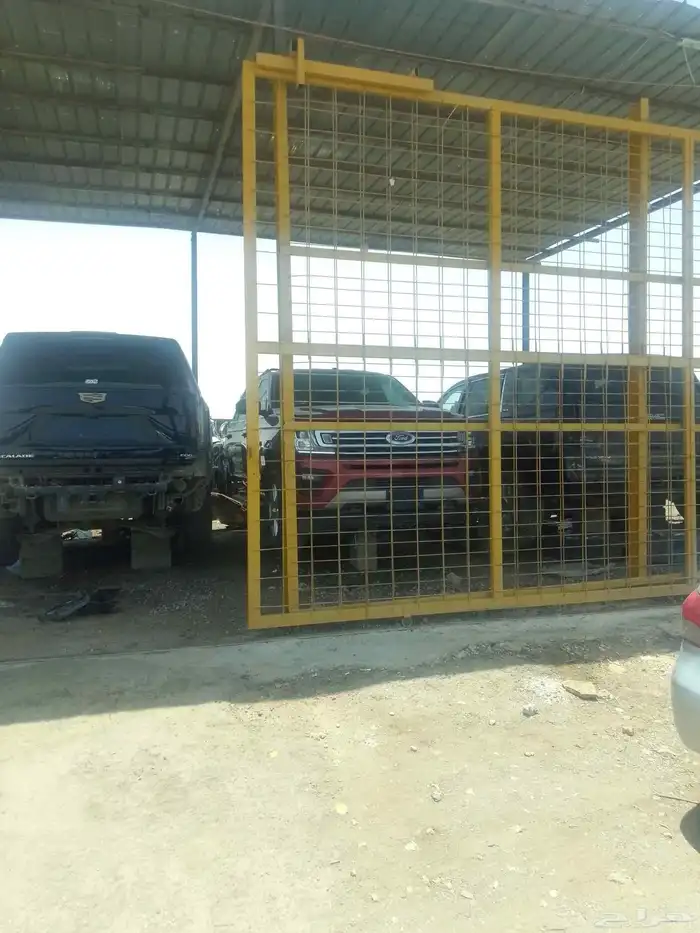 مندوب قطع غيار السيارات المستعمله 1