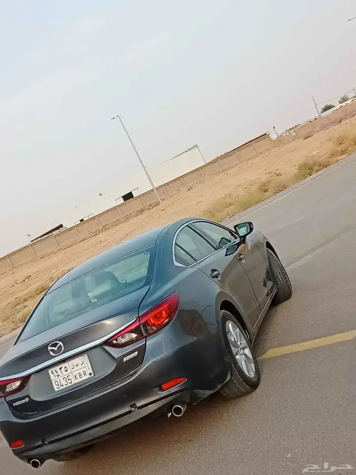 مازدا 4