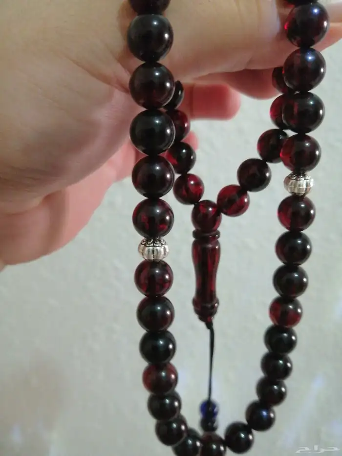 سبحة كهرمان لون عنابي صافية (جديدة). 3