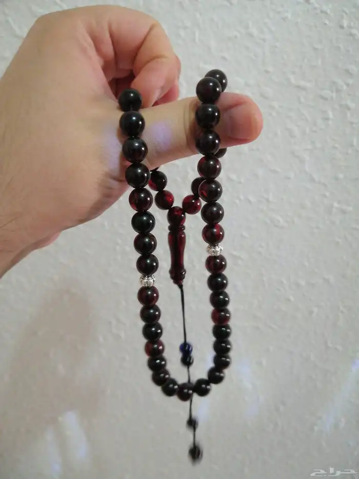 سبحة كهرمان لون عنابي صافية (جديدة). 2