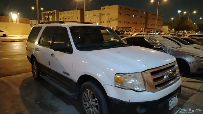 سكوتر كهرباىي شبه جديد سرعه 60 كيلو في الساعه 0