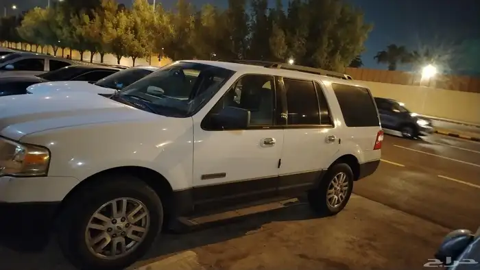 سكوتر كهرباىي شبه جديد سرعه 60 كيلو في الساعه 1