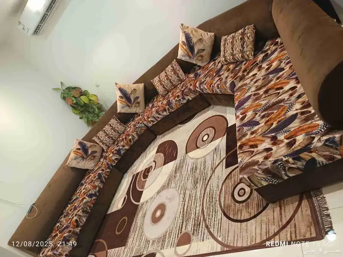 كنب نظيف للبيع 0