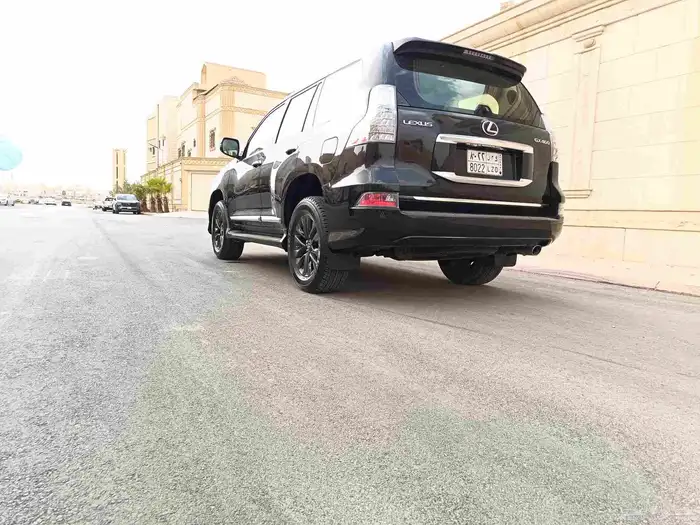 لكزس 2020 Gx460 فل سعودي وكاله 4
