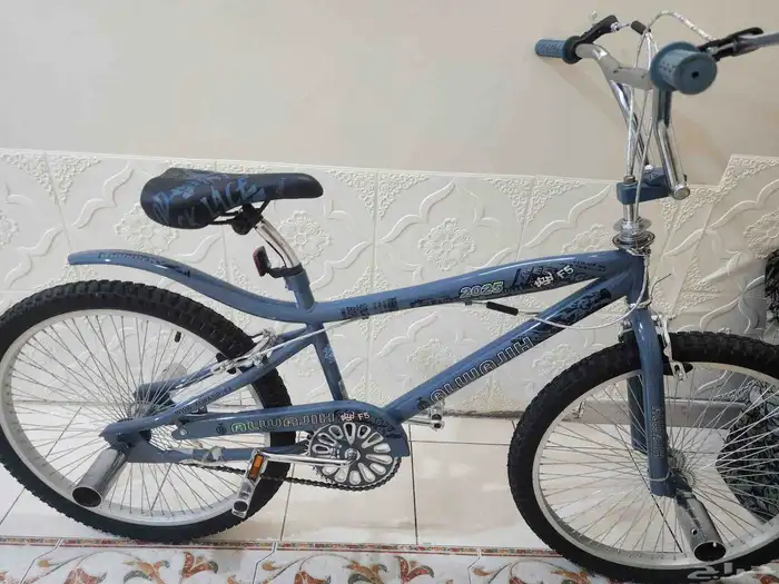 دراجه كوبرا مقاس 20 ومعاه قفل الاصلي ودراجه جديده اسعر خاص 2