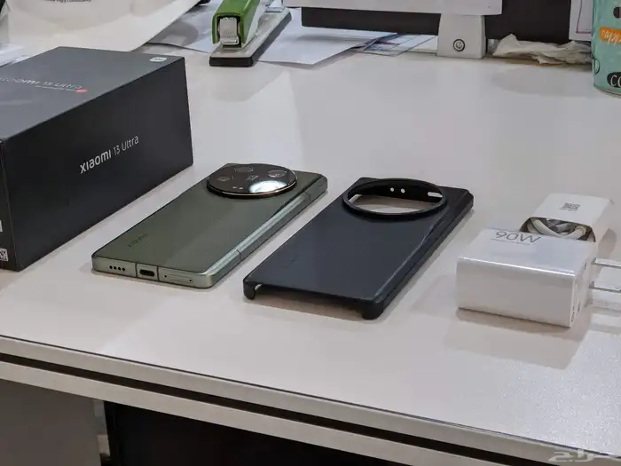شاومي 13 الترا - 512gb 16 Ram . نظيف جدا 2