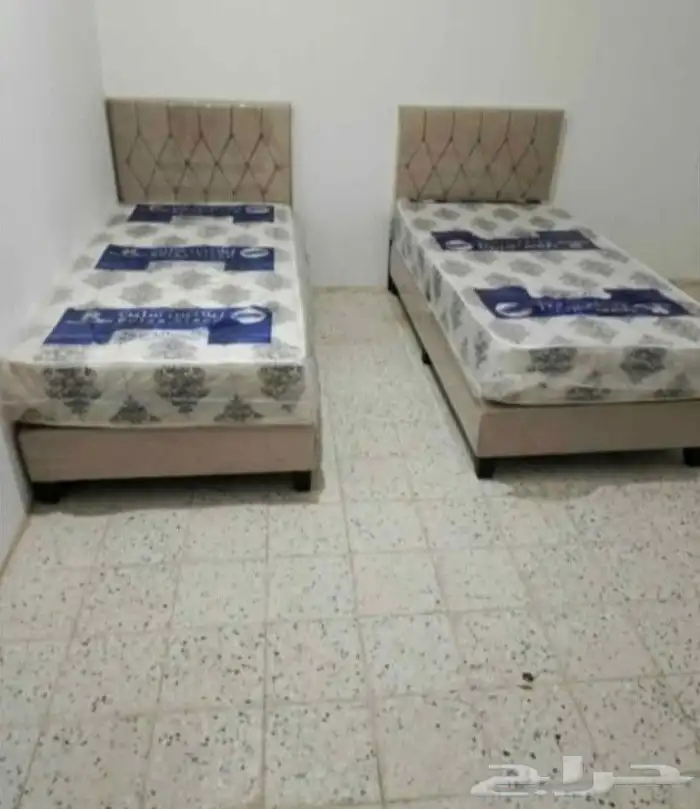 bed and mattress 2