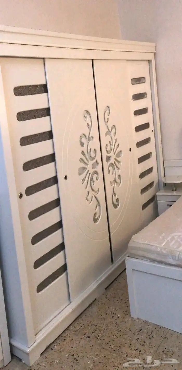 اغراض منزليه ممتازه غرفه نوم ممتازه بالمرتبه ليس وطقم كنب م 0