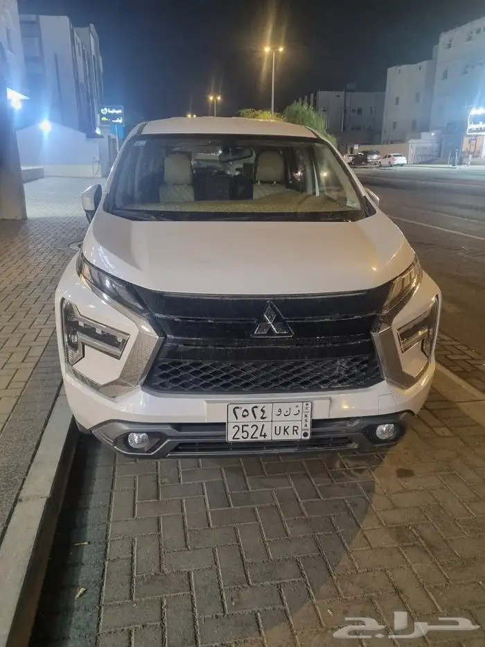 للبيع سيارة ميتسوبيشي 2024 بودي بلد كل شيء وكالة 2