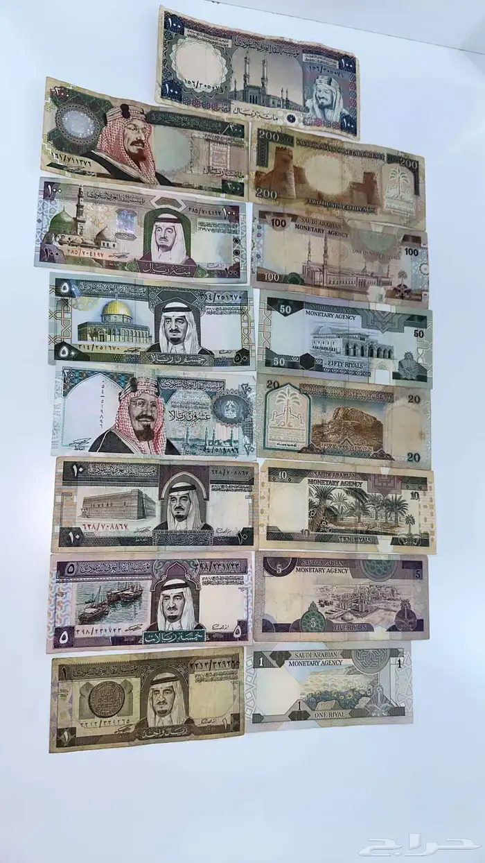 ريالات الملك فهد العدد 140 قطعة و 100 و50 و 10 و 20 1