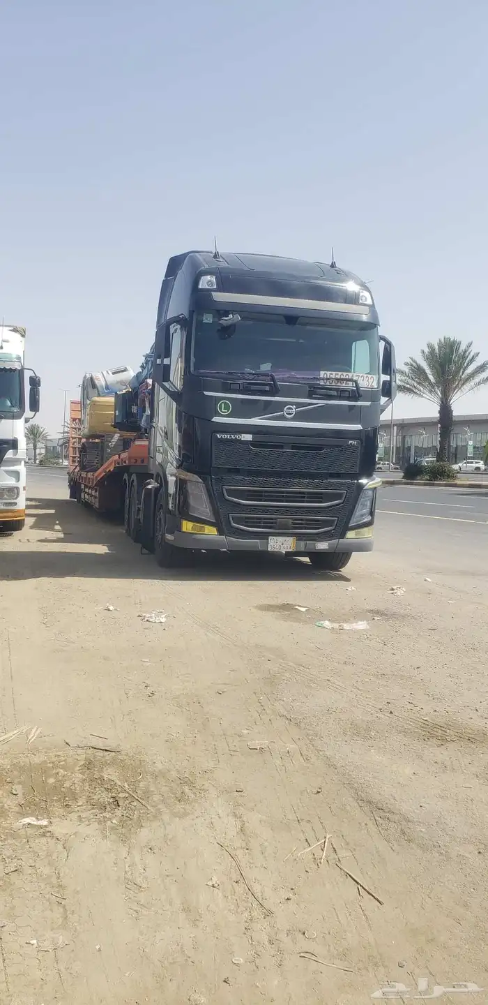 لوبد متواجد في خميس مشيط على اي اتجاه لنقل المعدات الثقيلة 0