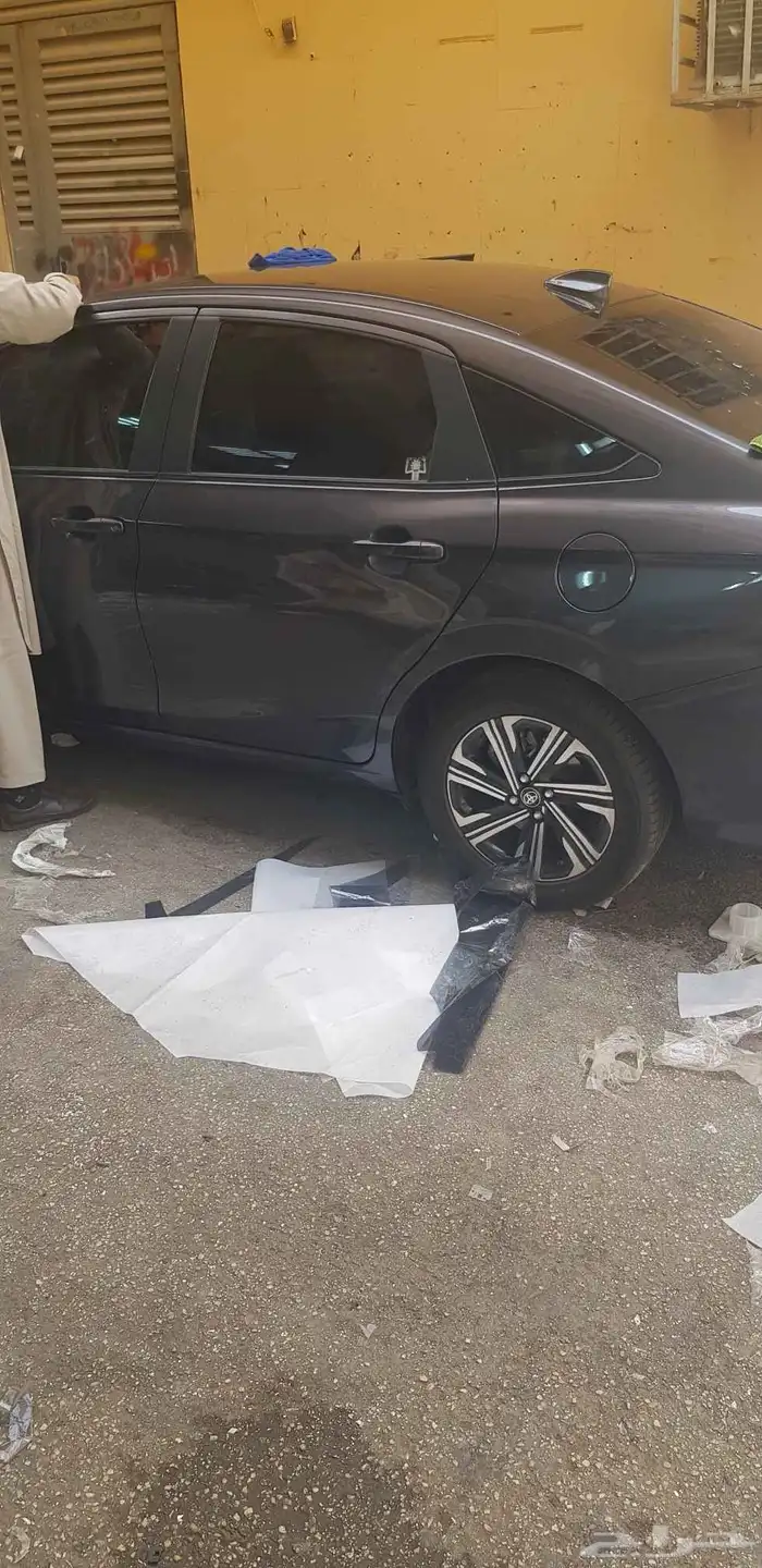 تظليل عازل حراري لجميع انواع السيارات 4