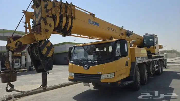 كرينات للجار والمشوار جده امام ملعب الجوهره 5