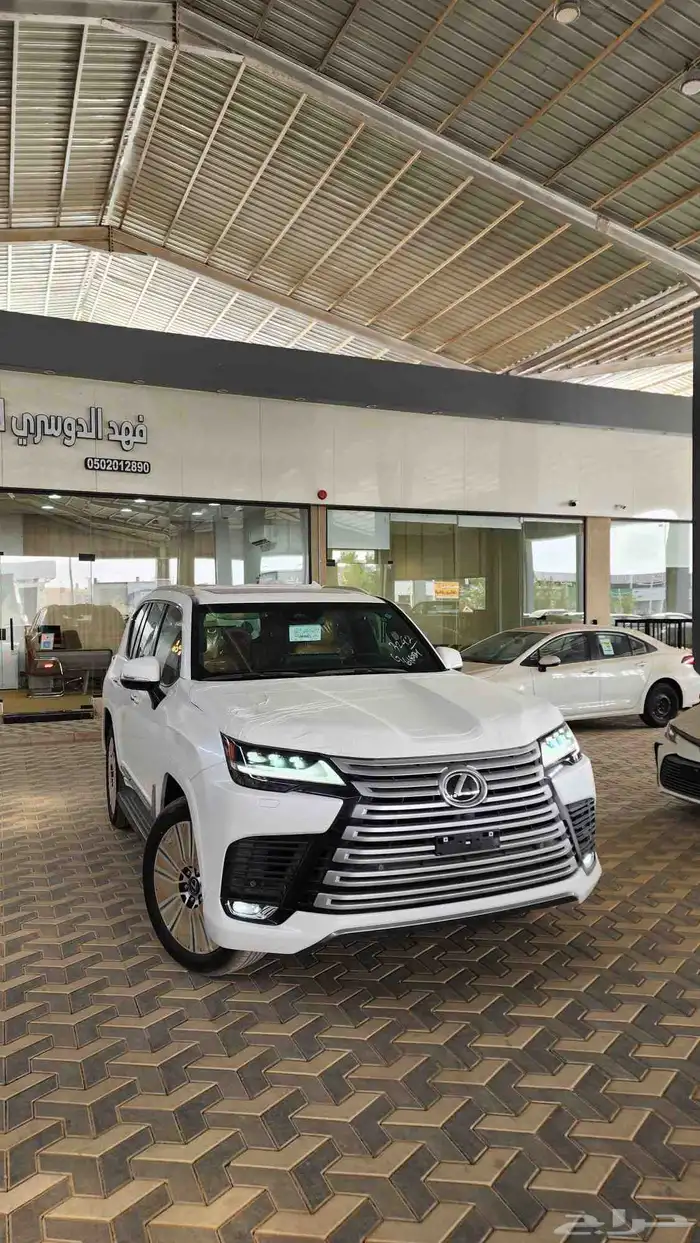 لكزس LX600 BB سعودي ابيض جملي 2025 ( بطاقه جمركيه ) 8