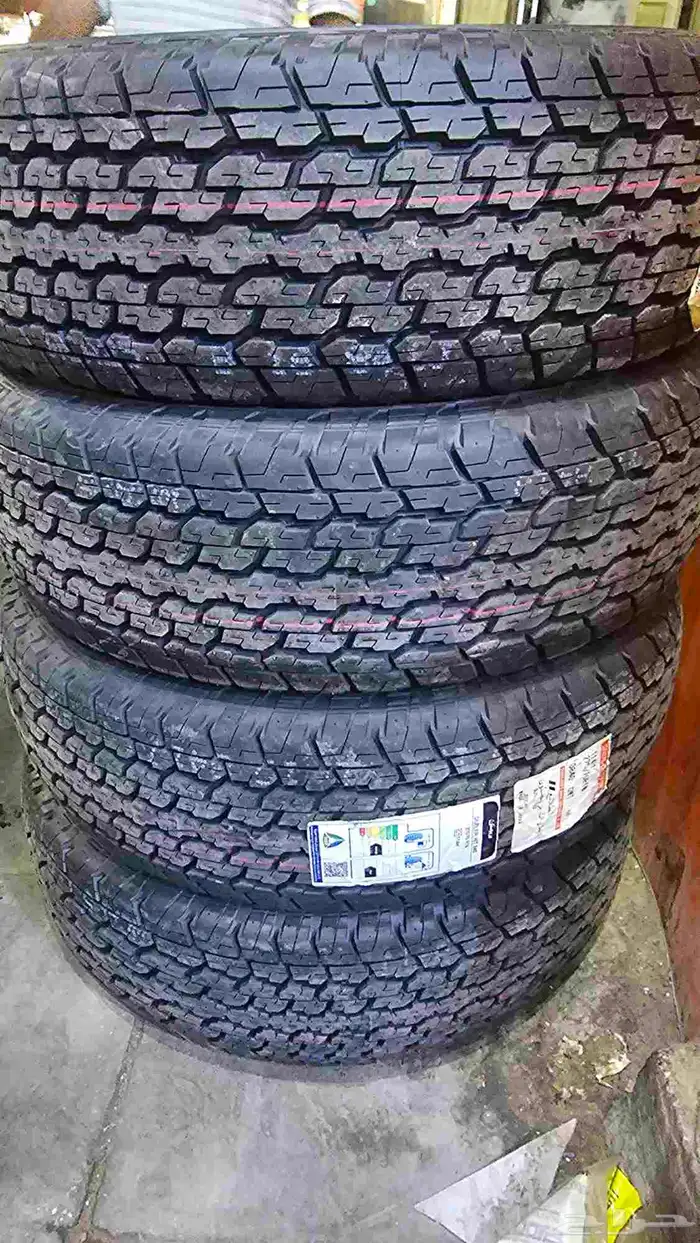 كفرات برجستون مقاس 275.70.16 تاريخ 2024 نهايت السنه 2