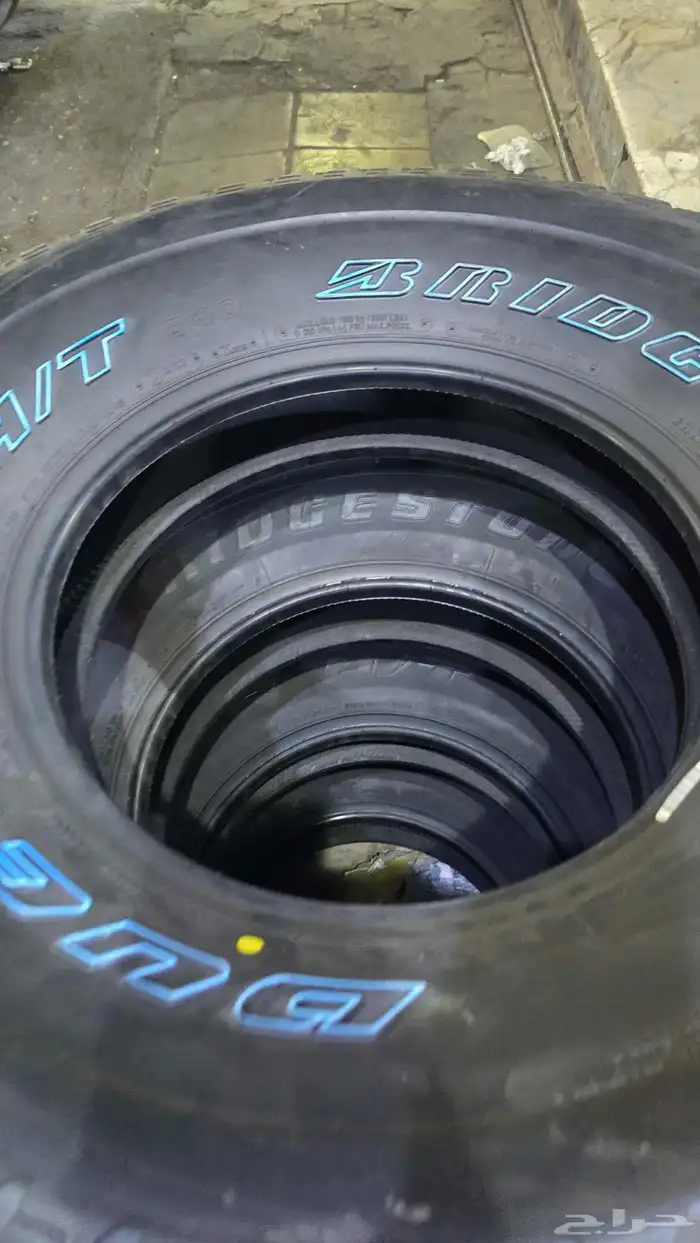 كفرات برجستون مقاس 275.70.16 تاريخ 2024 نهايت السنه 4