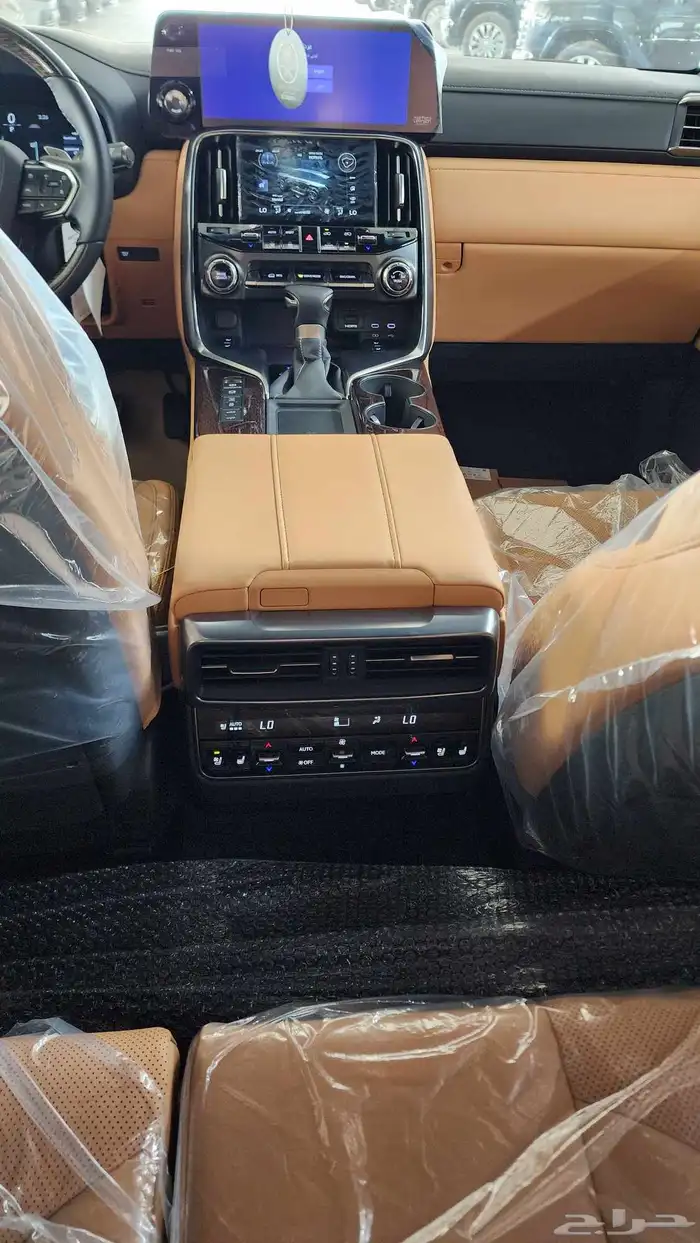 لكزس LX600 BB سعودي ابيض جملي 2025 ( بطاقه جمركيه ) 21