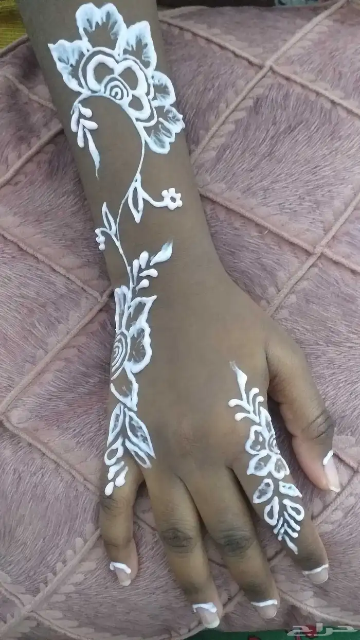 نقش حناء ناعم بأرخص الأسعار 22