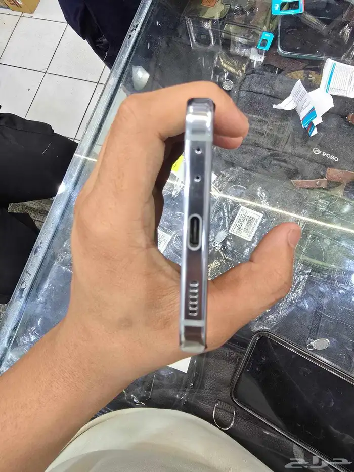 جوال سامسونج Z Flip5 4