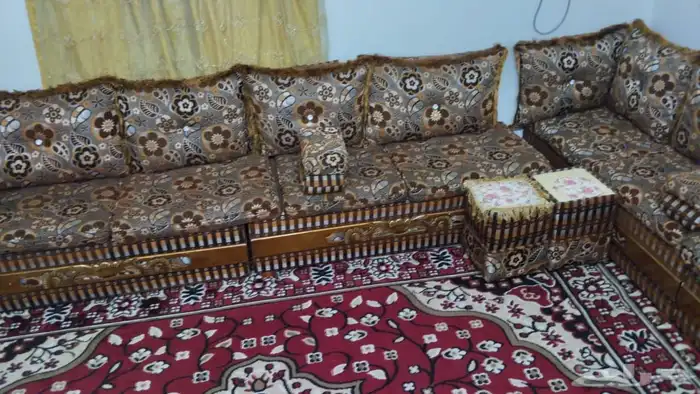 كنب للبيع 1