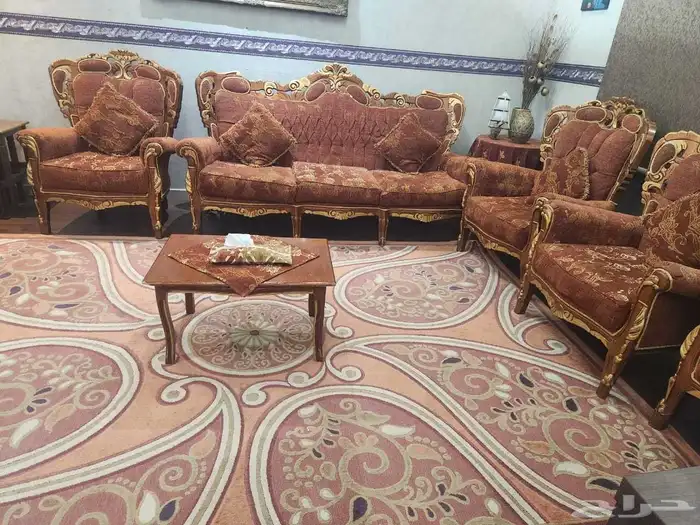 طقم كنب 10 اشخاص مع سجادة وطربيزات ب 400 ريال فقط 3