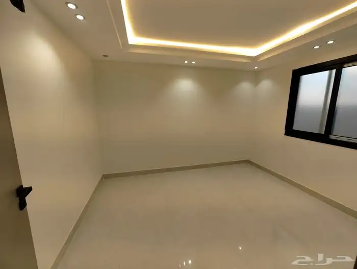 للبيع شقة بمدخل خاص 5