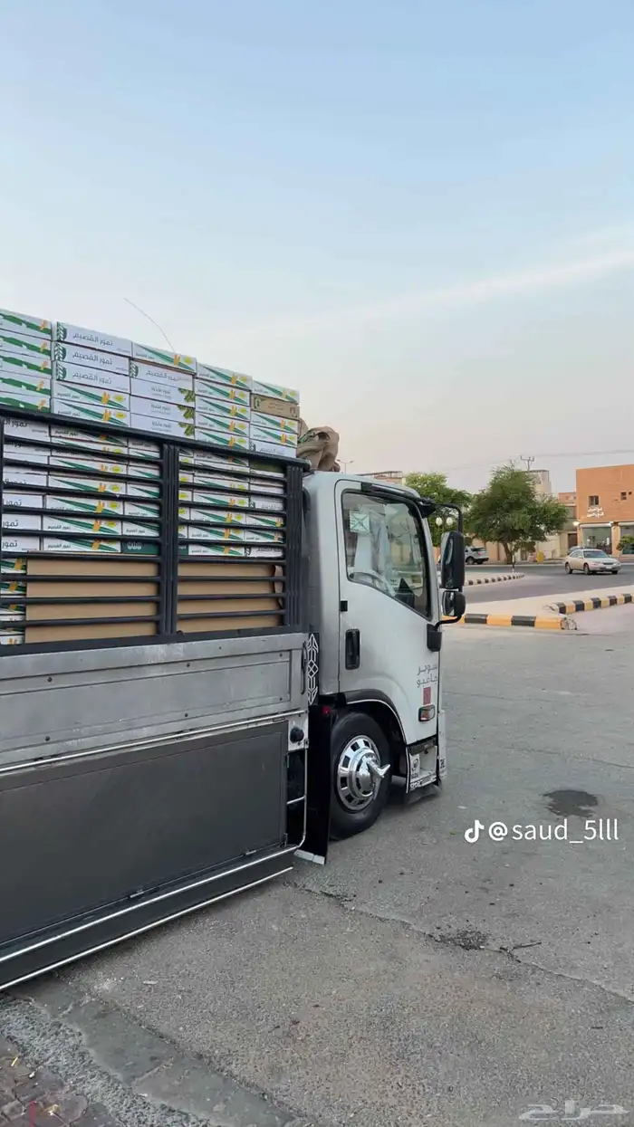 نقل عفش سكاكا الجوف مع الفك وتركيب جميع انواع غرف النوم 4