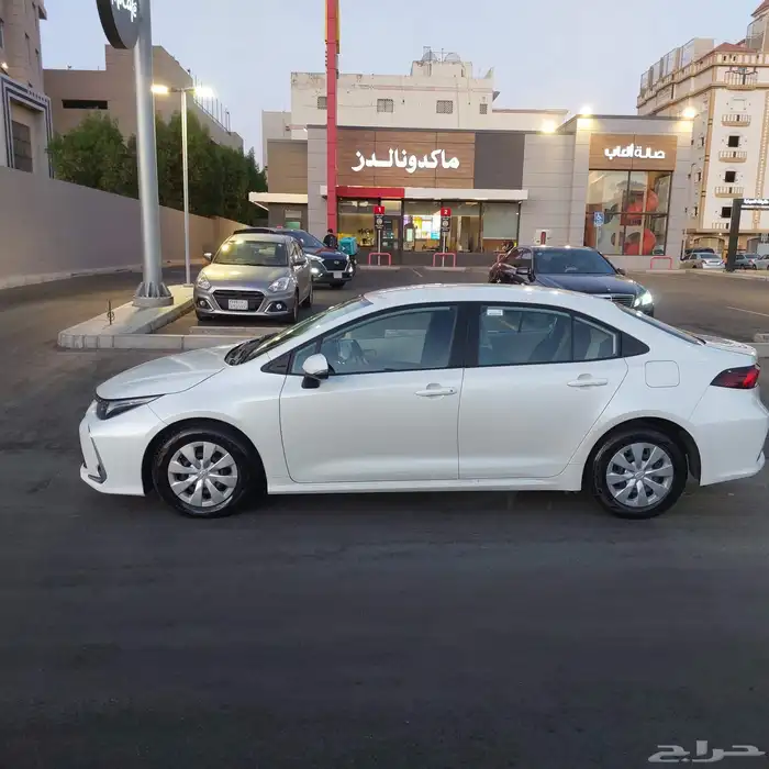 للبيع تويوتا كورولا استاندر 2023 6