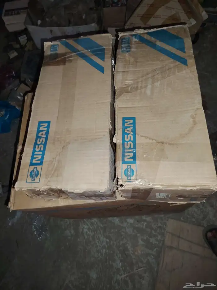 شمعات التيما 95 وقطع نيسان قديم داتسون لوريل سدرك وقطع اخرا 8