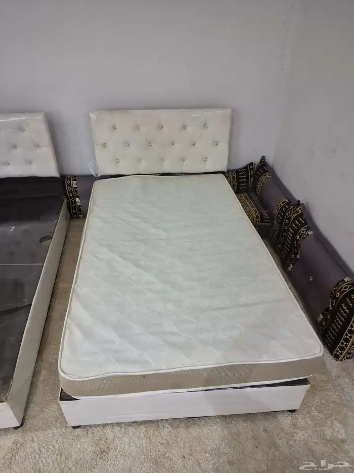 2 سرير نضيف للبيع شبه جديد 2