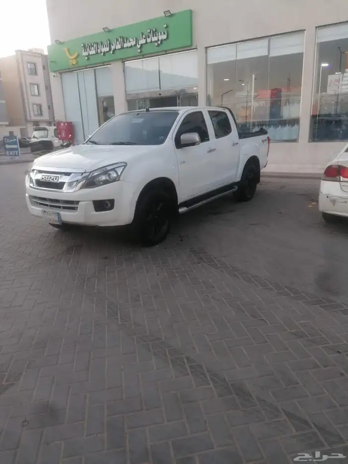 ديماكس ايسوزو 2015 2